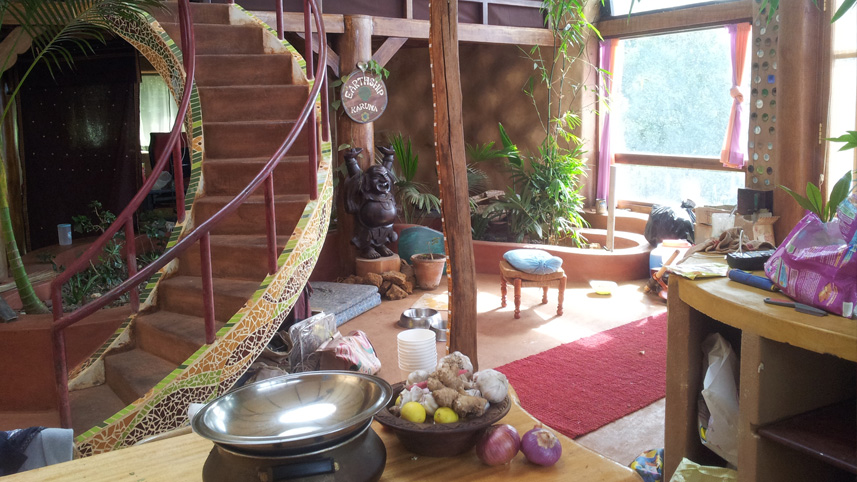 Earthship detail